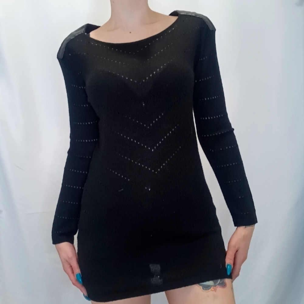 Femme de Carriere Black Knitted Sweater Tunic/Dress.